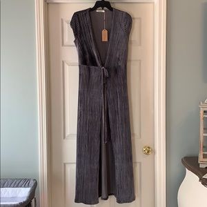NWT velvet duster